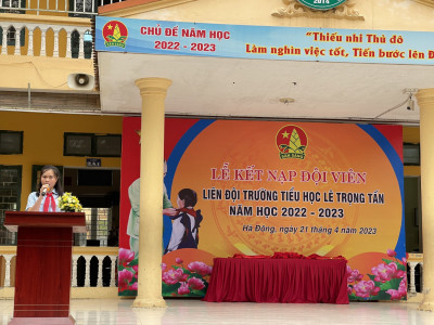 Lễ kết nạp Đội trường tiểu học Lê Trọng Tấn năm học 2022-2023