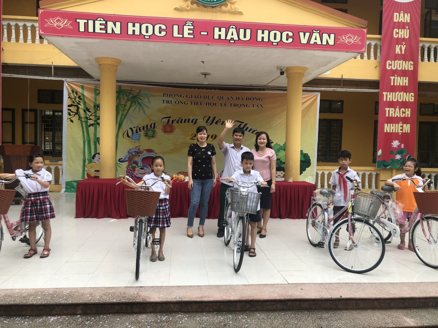 76ebce82d310344e6d01