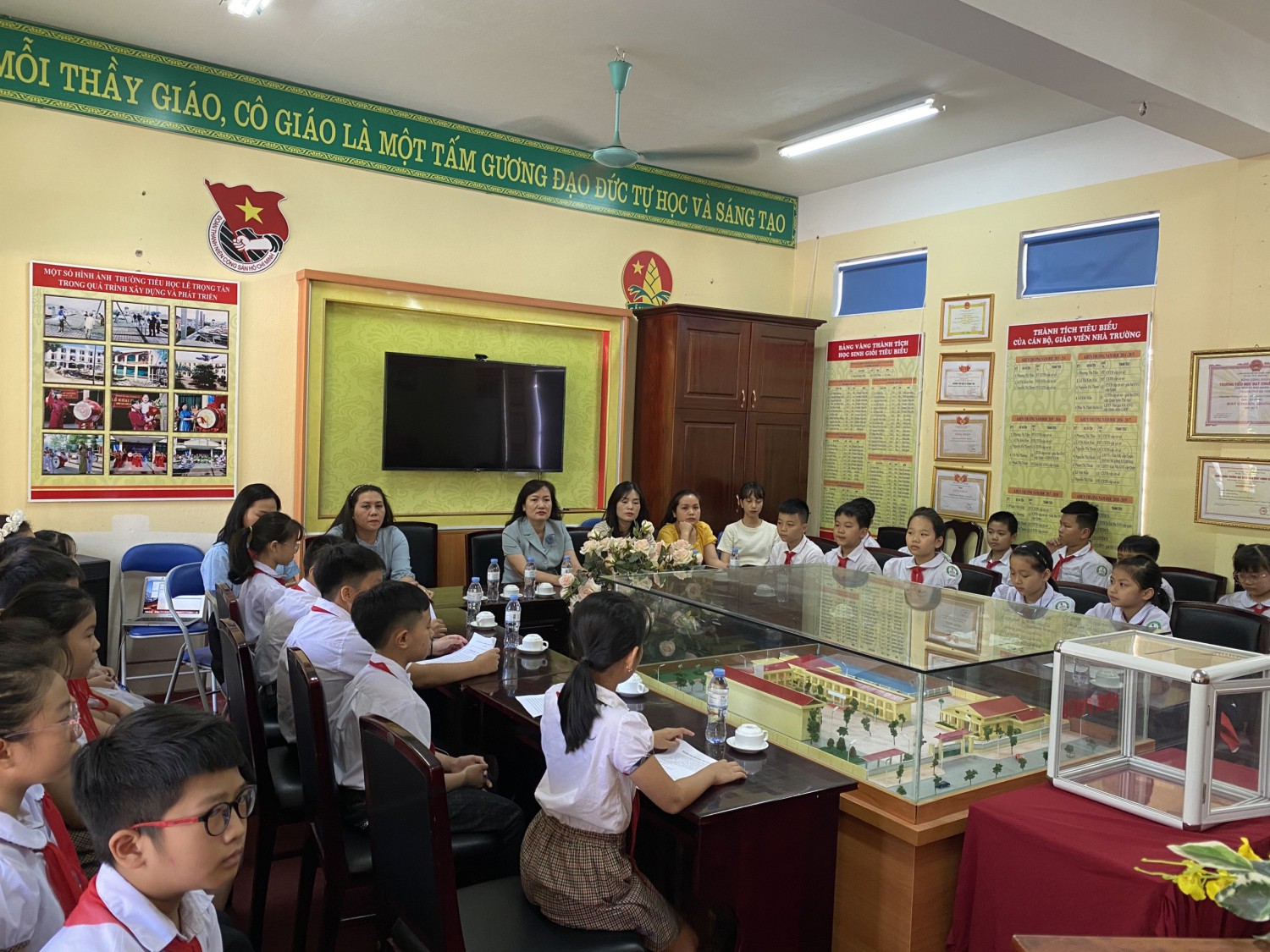 z3808170828621 09153d9b0f5f23cc5f02f3f44ade41e2