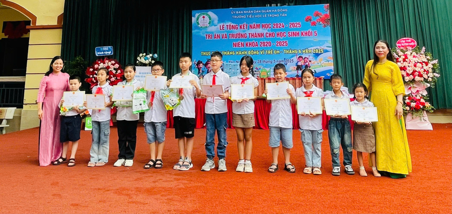 z6738815078719 50f1b746cc816b7997485f4a5051e442